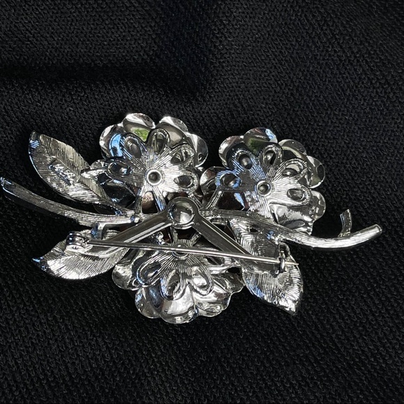 CORO pin VINTAGE floral BROOCH silver + rhinestone FEMININE stylish TIMELESS - Picture 10 of 13